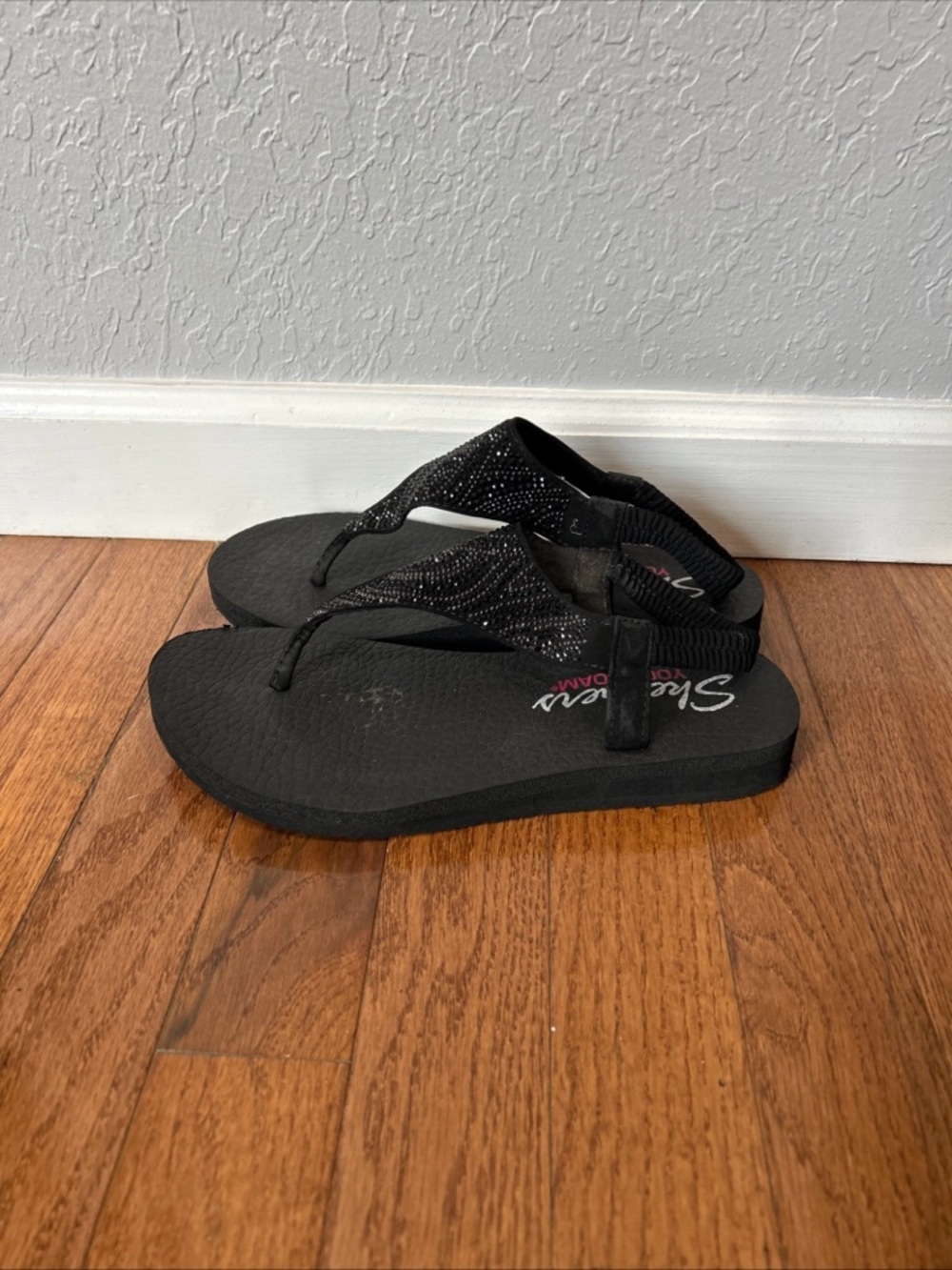 Skechers Meditation New Moon Thong Sandals Yoga Foam Women’s Size 7 Black
